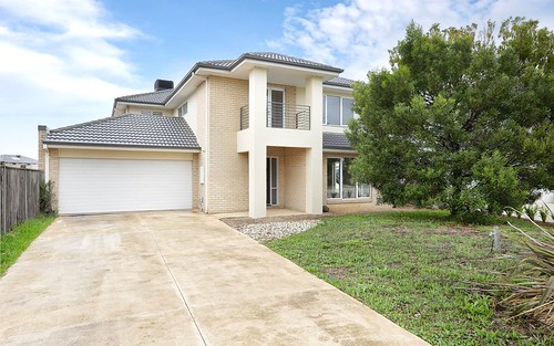 19 Watersedge Cove, Point Cook VIC 3030
