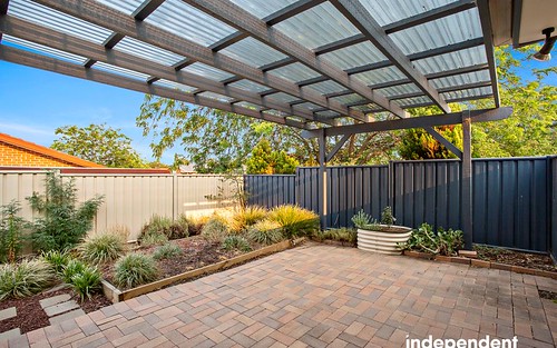 40 Mcluckie Crescent, Banks ACT
