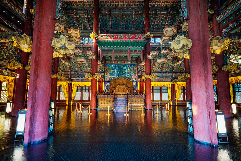 Changdeokgung Palace<br/>© <a href="https://flickr.com/people/163383946@N03" target="_blank" rel="nofollow">163383946@N03</a> (<a href="https://flickr.com/photo.gne?id=49628499803" target="_blank" rel="nofollow">Flickr</a>)