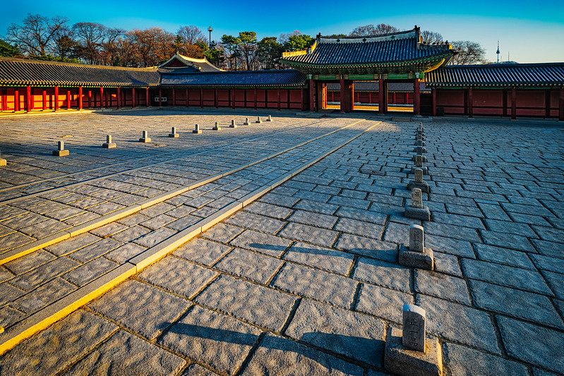 Changdeokgung Palace<br/>© <a href="https://flickr.com/people/163383946@N03" target="_blank" rel="nofollow">163383946@N03</a> (<a href="https://flickr.com/photo.gne?id=49629289597" target="_blank" rel="nofollow">Flickr</a>)