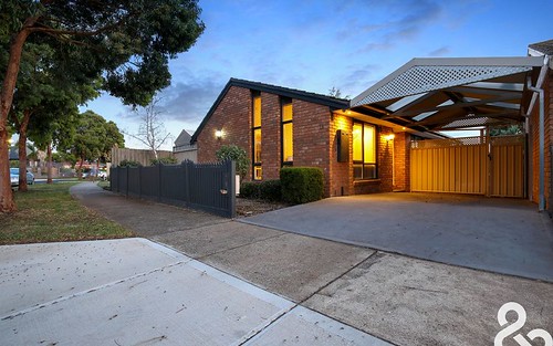 1a Golf Links Dr, Mill Park VIC 3082