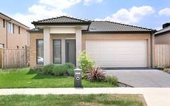8 Ambient Way, Point Cook VIC