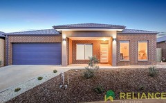 10 Toolern Waters Drive, Melton South VIC