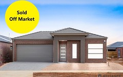 87 Toolern Waters Drive, Melton South VIC