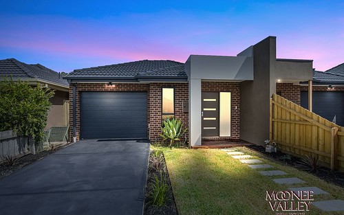 35 Robson Ave, Avondale Heights VIC