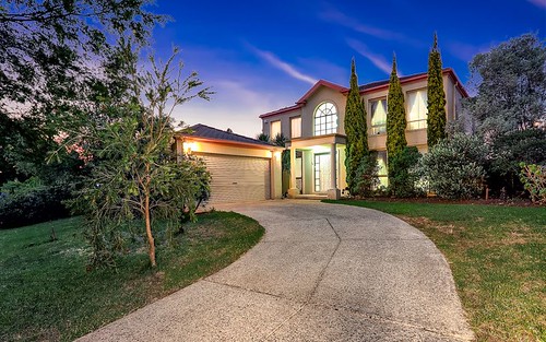 14 Rutherford Wy, Roxburgh Park VIC 3064