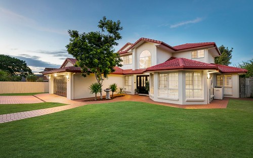 28 Coneyhurst Cr, Carindale QLD 4152