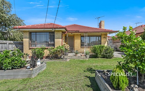 30 Bloomfield Rd, Noble Park VIC 3174