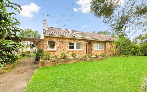 2 Rofe Cr, Hornsby Heights NSW 2077
