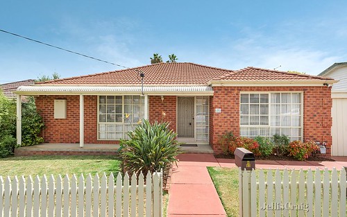 2/6 Maggs St, Doncaster East VIC 3109