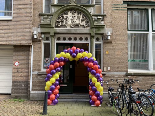 Balloon Arch 6m st Augustinus School Rotterdam