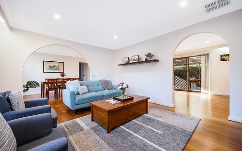 10 Bristow Dr, Forest Hill VIC 3131