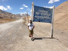 Highest point of the Pamir Highway at 4655meters.
