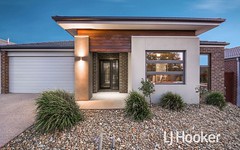 10 Camargue Circuit, Clyde North Vic