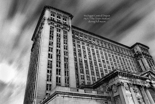 detroit michigan photos of the train station