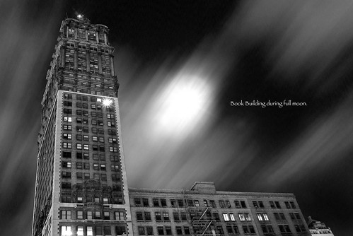 Full moon in Detroit 3/13/2006