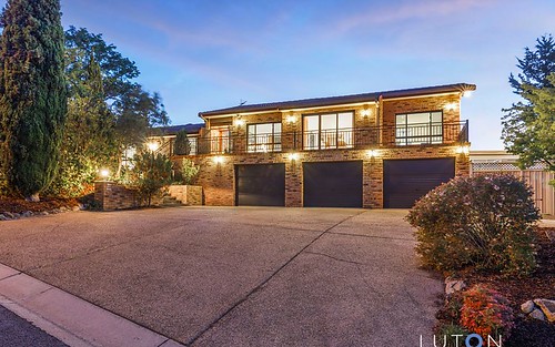 2 Salvado Place, Stirling ACT