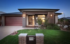 11 Mill Circuit, Clyde North Vic