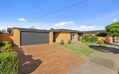 6 Chaumont Drive, Avondale Heights VIC