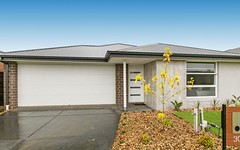 30 Moorgate Road, Clyde North VIC