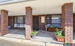 2/2 O'Reilly Court, Moe VIC