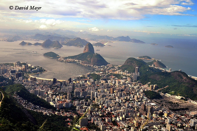Rio de Janeiro aerial view<br/>© <a href="https://flickr.com/people/188034786@N04" target="_blank" rel="nofollow">188034786@N04</a> (<a href="https://flickr.com/photo.gne?id=49817875988" target="_blank" rel="nofollow">Flickr</a>)