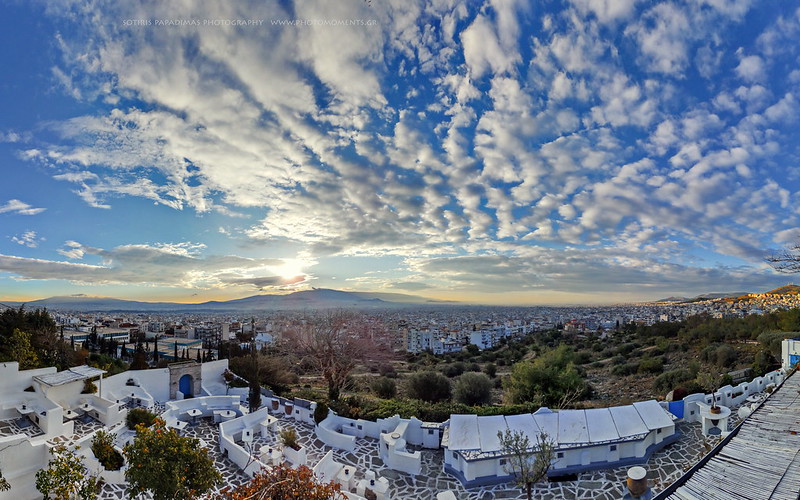 Brilliant skies over Athens.<br/>© <a href="https://flickr.com/people/38948129@N08" target="_blank" rel="nofollow">38948129@N08</a> (<a href="https://flickr.com/photo.gne?id=49820622616" target="_blank" rel="nofollow">Flickr</a>)