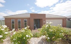 15 Waterside Drive, Miners Rest Vic
