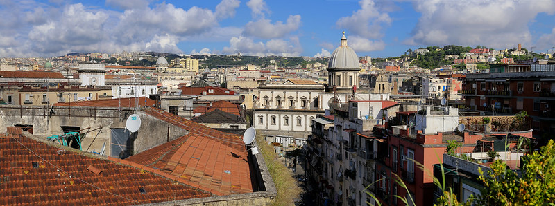 Rooftop view on Saint Caterina a Formiello - Napoli<br/>© <a href="https://flickr.com/people/81035653@N00" target="_blank" rel="nofollow">81035653@N00</a> (<a href="https://flickr.com/photo.gne?id=49904615011" target="_blank" rel="nofollow">Flickr</a>)