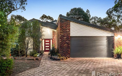 30 Marlow Place, Eltham VIC