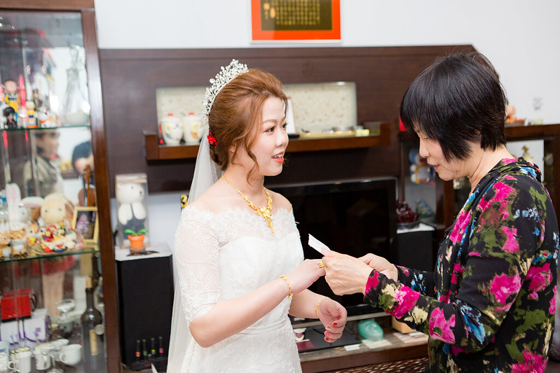 [婚攝] 宏哲 & 靜瑩 自宅拍攝 | 迎娶純儀式 | 婚禮紀錄