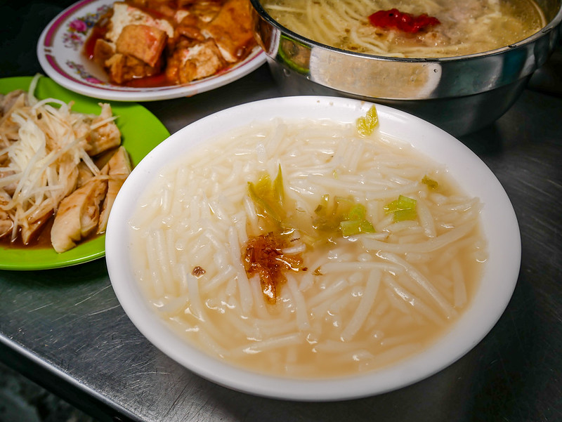 【台北最好吃的米粉湯精選懶人包】- 鄉民食堂推薦九大台北市讓你吃到感動的美味米粉湯！