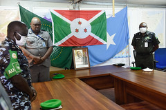 2020_06_AMISOM_Honors_Fallen_Burundi_President-10