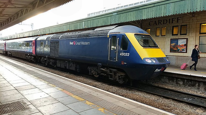 2019-05-24 - First Great Western 43022 at Cardiff Central<br/>© <a href="https://flickr.com/people/48252636@N07" target="_blank" rel="nofollow">48252636@N07</a> (<a href="https://flickr.com/photo.gne?id=50005355888" target="_blank" rel="nofollow">Flickr</a>)