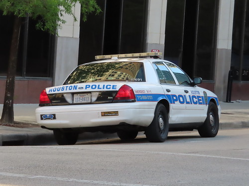 Houston Police Department Ford Crown Vic by JLaw45, on Flickr