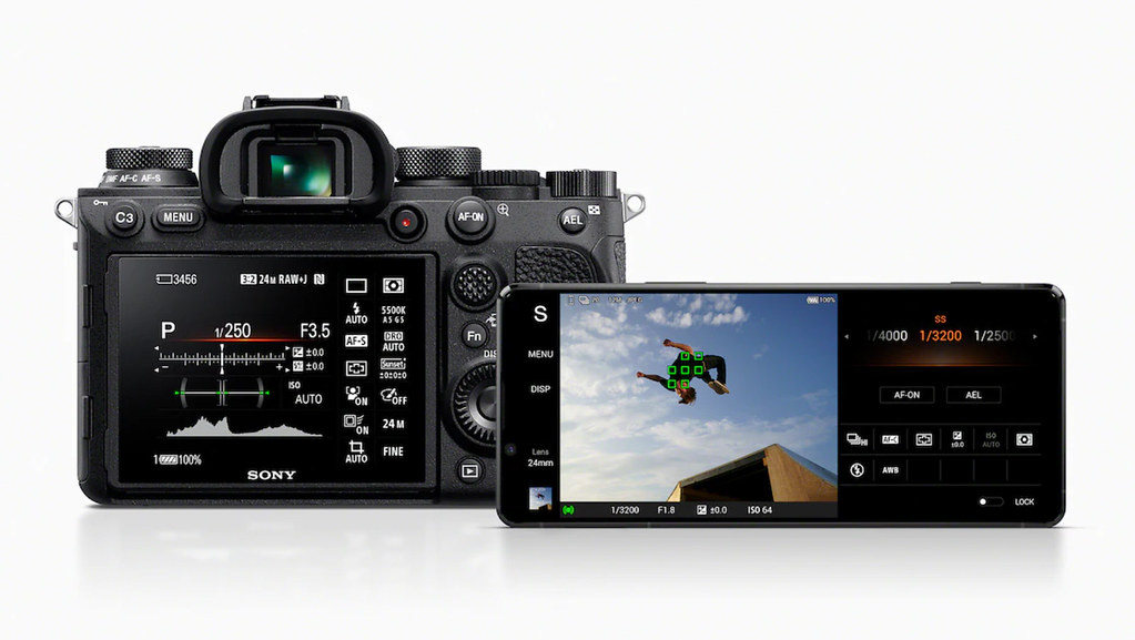 圖說三、Xperia 1 II全新加入Photo Pro專業單眼相機模式，導入Sony α相機使用介面