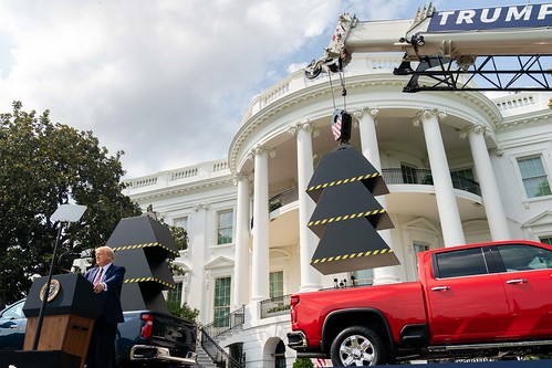Rolling Back Regulations to Help All Ame by The White House, on Flickr