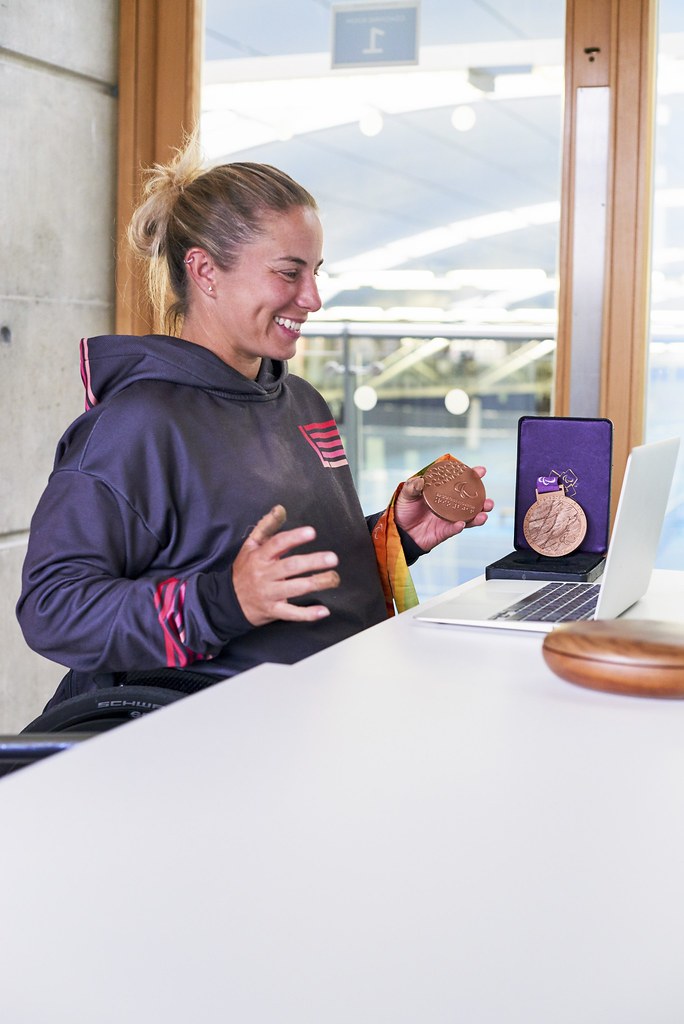 【新聞照片四】英國網球選手 Lucy Shuker Airbnb 線上體驗－運動心理學的重要性