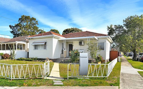 2 Wallace St, Sefton NSW 2162