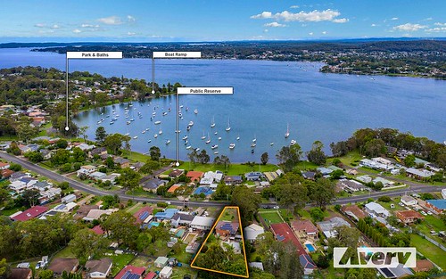 80 Bay Road, Bolton Point NSW