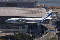 RA-82043, Antonov AN-124, Volga Dnepr Airlines, Hong Kong