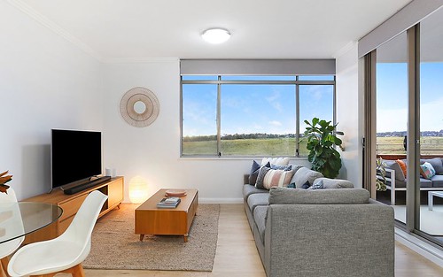 714/21 Hill Rd, Wentworth Point NSW 2127