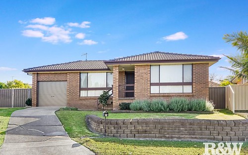 7 Chad Place, St Clair NSW 2759