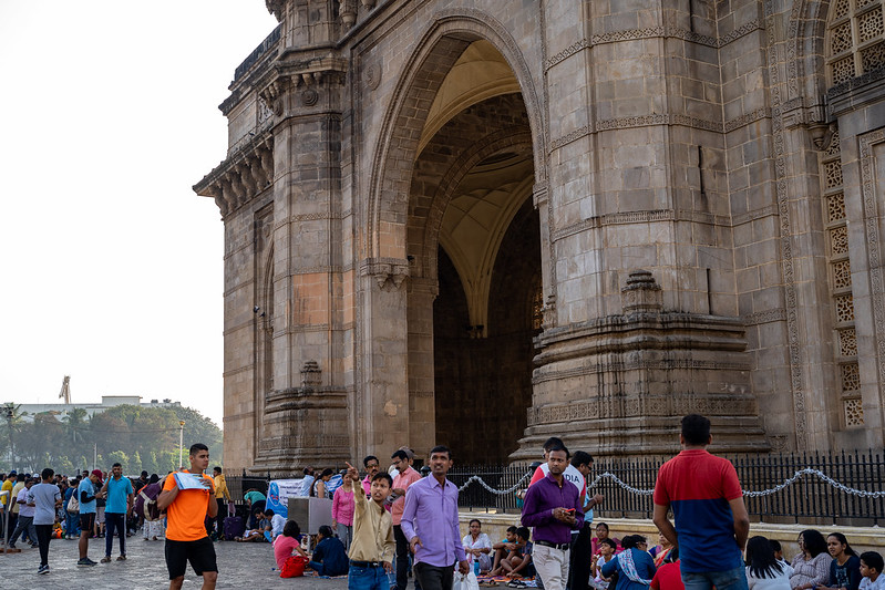 Mumbai, India - March 1, 2020: Tourists gather and visit the Gateway of India, a popular tourist attraction at the port in Mumbai<br/>© <a href="https://flickr.com/people/39908901@N06" target="_blank" rel="nofollow">39908901@N06</a> (<a href="https://flickr.com/photo.gne?id=50323383693" target="_blank" rel="nofollow">Flickr</a>)