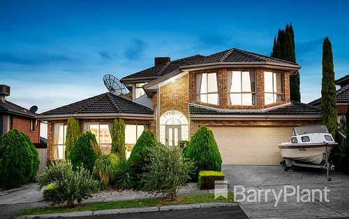 52 Jubilee Crescent, Mill Park VIC 3082