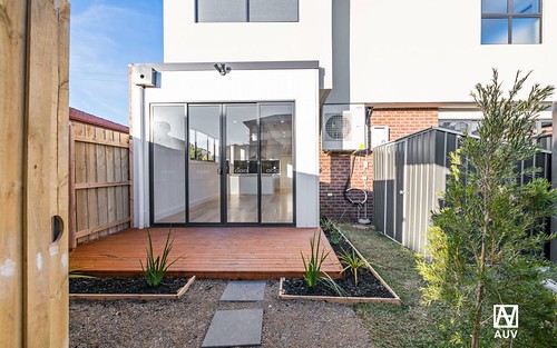 1/109 Clayton Road, Oakleigh East VIC 3166