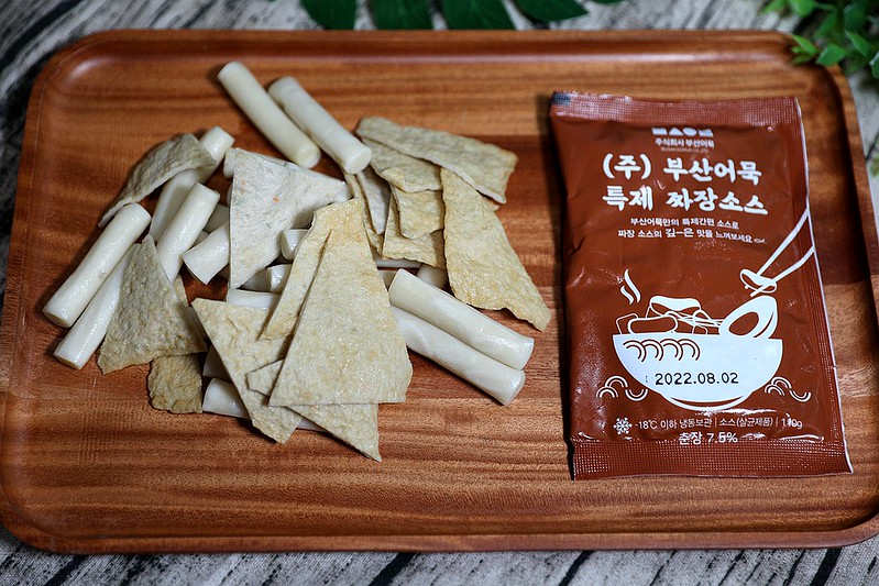韓國紅雪蟹蟹膏辣炒年糕韓式小菜家樂福韓國週試吃開箱104