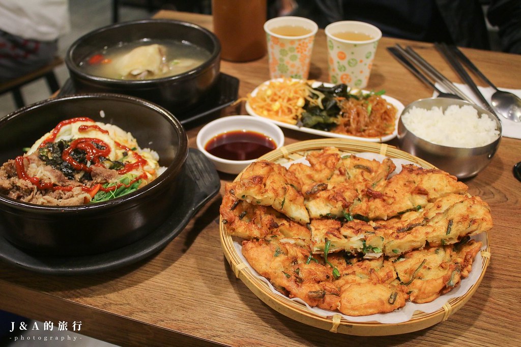3種小菜吃到飽的百元平價韓式小吃，超人氣韓式料理主餐120元起就吃得到！道食樂韓式小吃 @J&amp;A的旅行