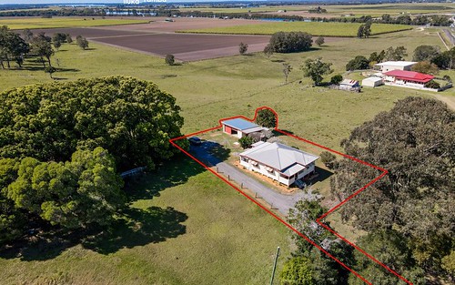 49 Old Pacific Highway / Garretts Lane East, Woombah NSW