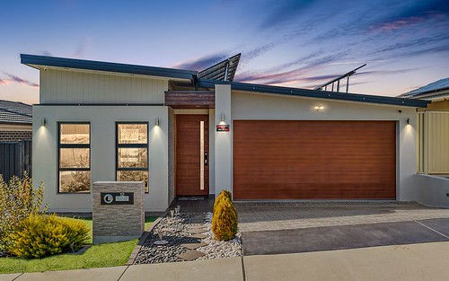 12 Bliss Terrace, Moncrieff ACT